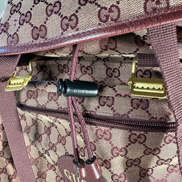 Unisex Gucci backpack - Picture 3 of 16